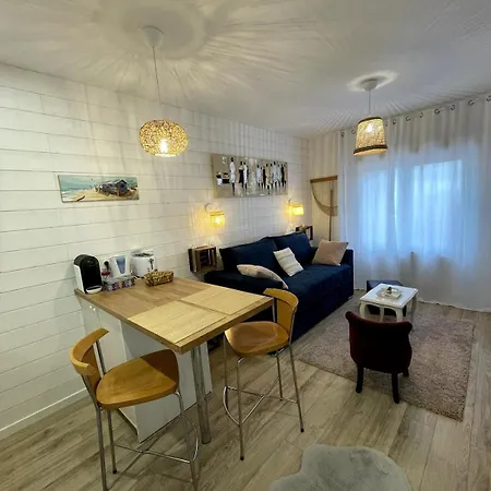 Appartement Cosy 15m2 Avec Vue - *